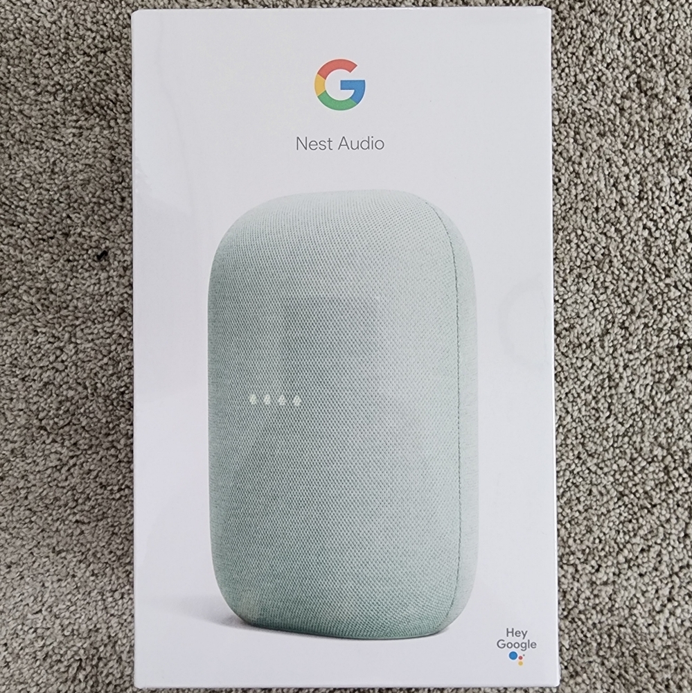 NWT ♡ GOOGLE Nest Audio (Sage)